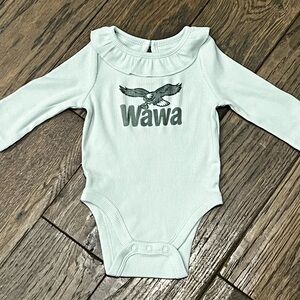 NEW Philadelphia Eagles Wawa Long Sleeve Bodysuit - Light Green 3‎ months